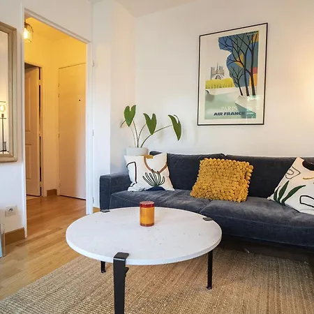 Bright 37m For 2 With Balcony In Paris! * Parigi